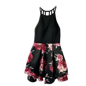 Speechless Floral Tiered Skater Dress, size 1 XS